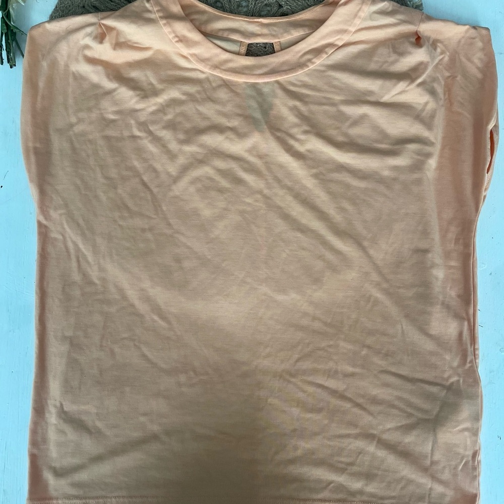 Athleta Girl Light Orange All-Around Tee sz 12